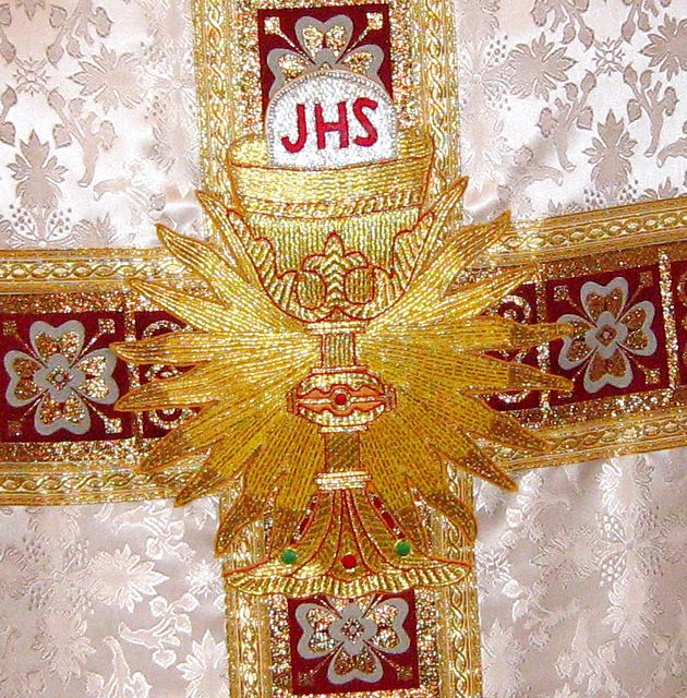 White Roman with Deep Red/Gold Pugin